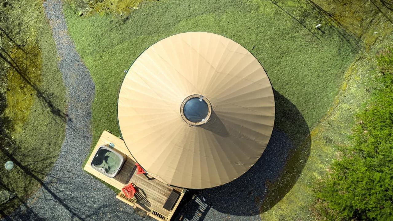 Modern Yurt W River Access, Hot Tub, Wifi & Grill Wardensville Экстерьер фото