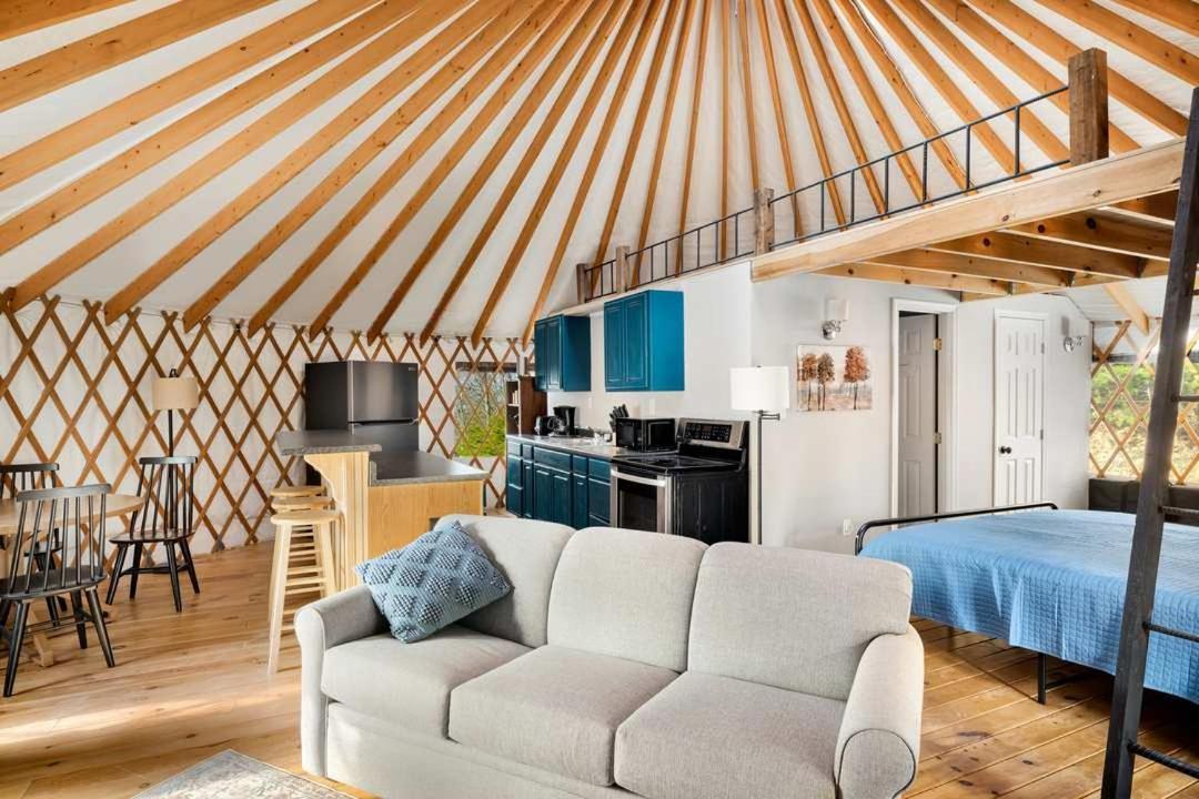 Modern Yurt W River Access, Hot Tub, Wifi & Grill Wardensville Экстерьер фото